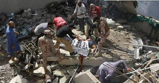حادثے کا شکار طیارے کے ملبے سے 3 کروڑ 16 لاکھ روپے سے زائد رقم برآمد