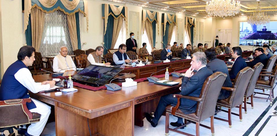 کابینہ اجلاس‘ جان بچانے والی ادویات میں کسی قسم کا اضافہ نہیں ہونا چاہئے ‘ عمران خان