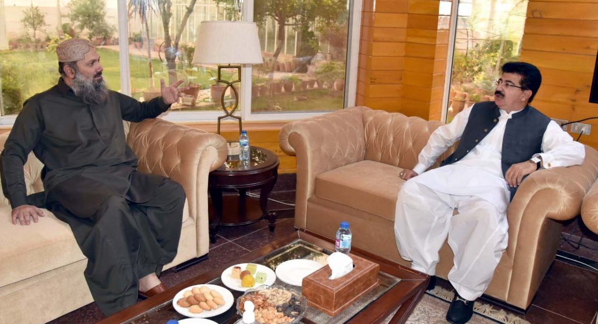 وزیراعلیٰ بلوچستان سے چیئرمین سینیٹ صادق سنجرانی کی ملاقات