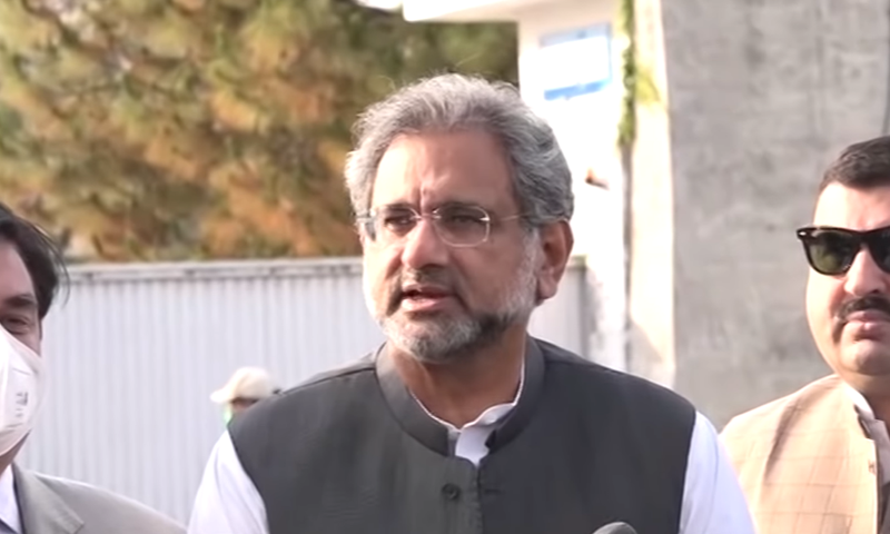 چئیرمین نیب کو بلیک میل کیا جا رہا ہے، شاہد خاقان عباسی