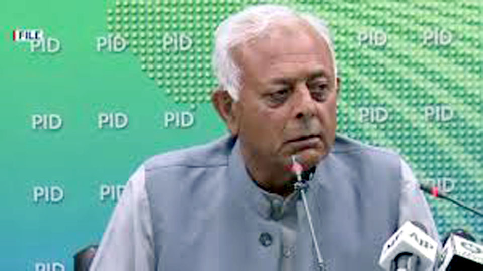 پی آئی اے میں جعلی پائلٹس کے مسئلے کو منطقی انجام تک پہنچایا جائے گا، وفاقی وزیر ہوابازی