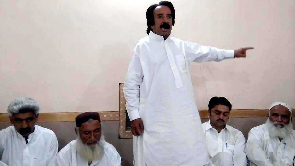 پیٹرول پر پابندی کا فیصلہ واپس نہ لیا گیا تو احتجاج کرینگے ‘ کریم نوشیروانی