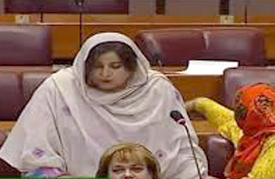 کوئٹہ کراچی شاہراہ کی فزیبلیٹی کیلئے 10ارب مختص ‘ وزیراعظم سردار اختر مینگل کے تحفظات دورکرینگے ‘ منورہ منیر بلوچ