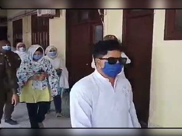لڑکی سے لڑکی کی شادی کا معاملہ؛ بیوی بننے والی نیہا گرفتار