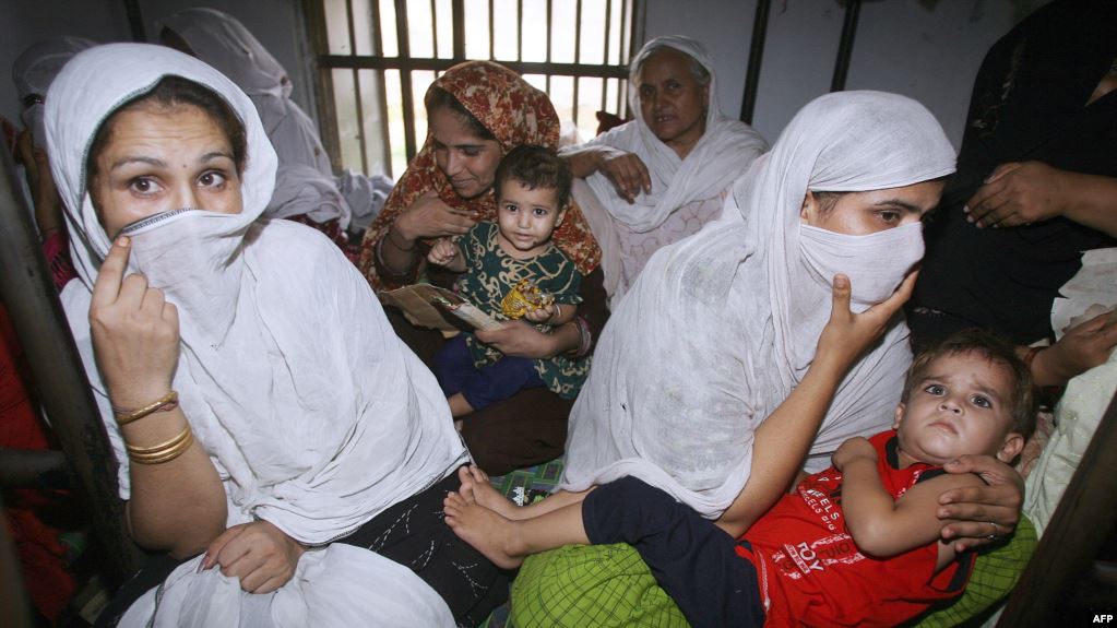 پاکستان: خواتین قیدیوں کو درپیش مسائل کے حل کی سفارشات مرتب