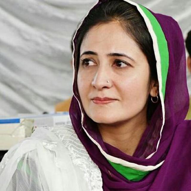 میرے خلاف پروپیگینڈا کا مقصد   بلوچستان عوامی پارٹی میں خواتین کے لئے  دروازے بند کرنا ہے ،  ثناء درانی