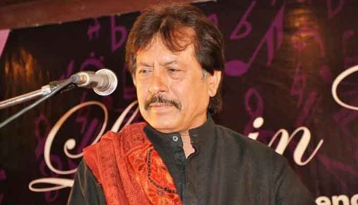 عطااللّٰہ خان عیسیٰ خیلوی نے موت سے متعلق خبروں کی تردید کردی