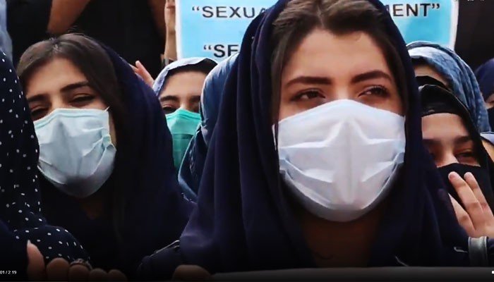اسلامیہ کالج یونیورسٹی پشاور کی طالبات کا ہراسانی کیخلاف احتجاج