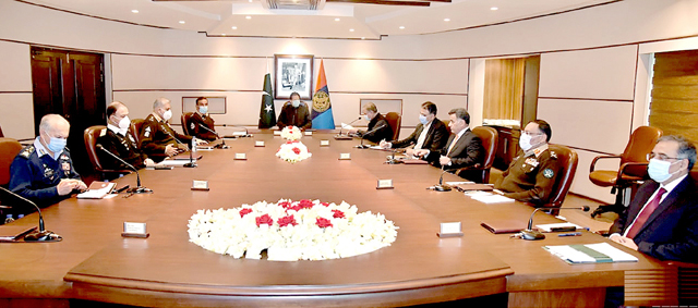 وزیراعظم کا آئی ایس آئی ہیڈ کوارٹرز کا دورہ ، سیکیورٹی پر بریفنگ