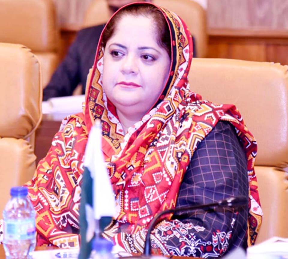 مسلمان کی نظر ہر وقت اللہ کی رحمت پر ہوتی ہے ہم سب کو اللہ کا شکرادا کرنے کے ساتھ ساتھ استغفار بھی کرنا چاہئے ‘ بشریٰ رند