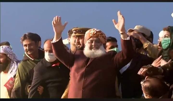 پی ڈی ایم جلسہ: مریم نواز، فضل الرحمان اور بلاول بھٹو مینار پاکستان پہنچ گئے