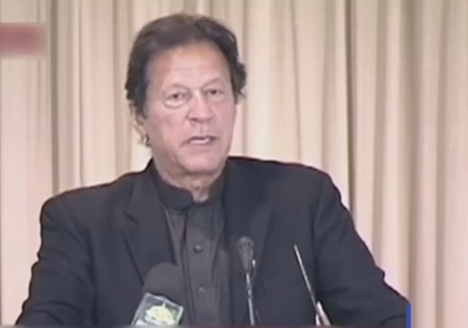 جام کمال بہترین وزیراعلیٰ ‘ بلوچستان کے سردار خوشحال ‘ عوام غریب ہیں ‘ عمران خان