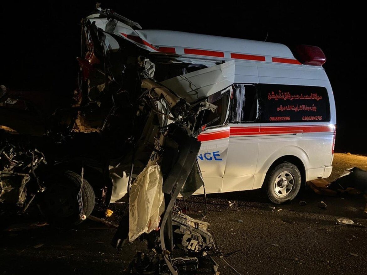 مستونگ ،حادثے کا شکار ایمبولنس سے 135 کلو چرس برآمد