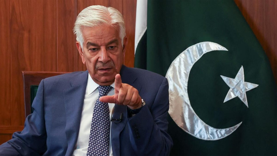 آزاد کشمیر کے معاملے پر مولانا فضل الرحمان کوئی لائحہ عمل نکالتے ہیں تو اچھی بات ہوگی،خواجہ آصف
