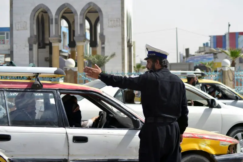 افغان حکومت نے ٹریفک اور بارڈر پولیس کا نام تبدیل کر کے ’شرطہ‘ رکھ دیا