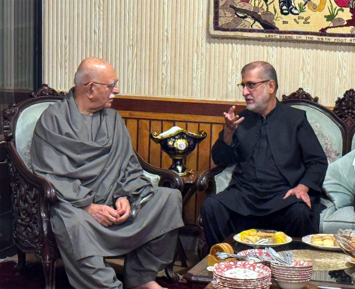 محمود خان اچکزئی اورسردار اختر جان مینگل کی ملاقات ، سیاسی امور پر تبادلہ خیال
