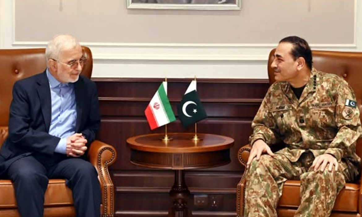 فیلڈ مارشل عاصم منیر سے ایرانی وزیر داخلہ کی ملاقات، علاقائی سلامتی اور سرحدی انتظام پر تبادلہ خیال