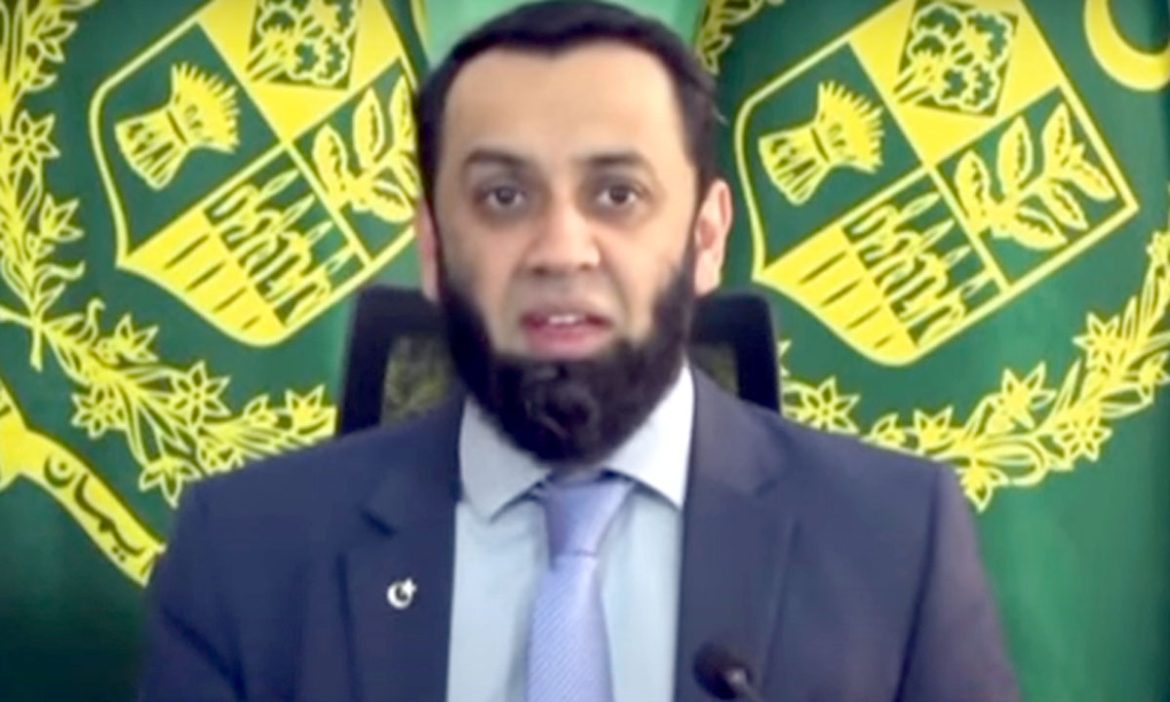 پاکستان اور ایجنسیوں سے متعلق گمراہ کُن پروپیگنڈا کرنیوالے نیٹ ورک کا تعلق بھارت سے ہے، عطا تارڑ