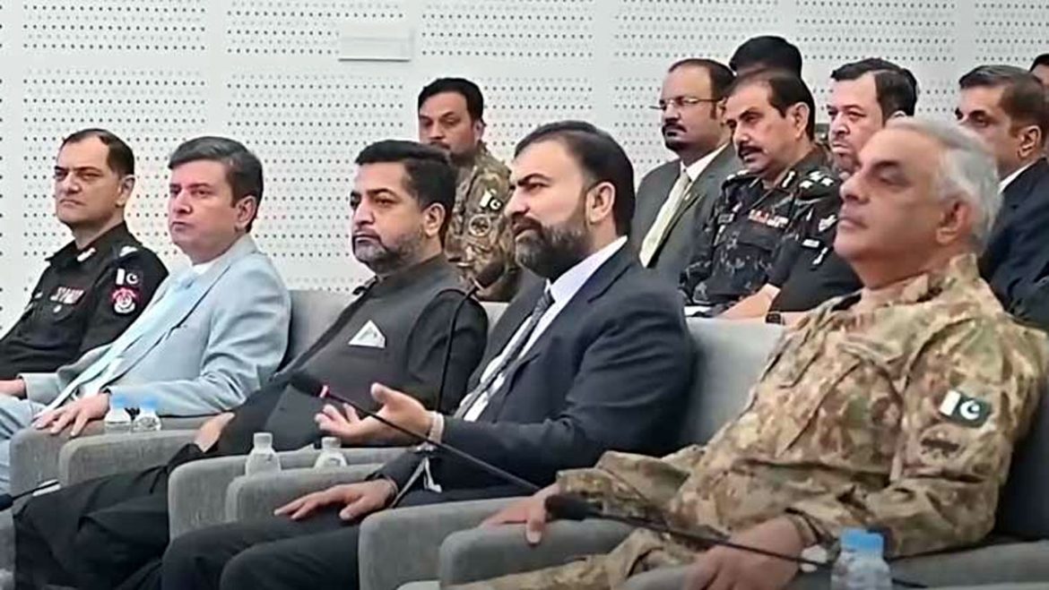 بلوچستان کی صورتحال بارے دفاعی جائزہ اجلاس، سیف سٹی پروجیکٹ فعال کرنے کا فیصلہ