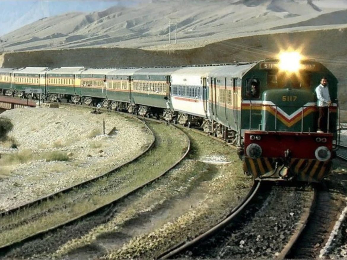 بلوچستان میں ریلوے کے نئے سفر کا آغاز، سریاب تا کچلاک منصوبہ صرف 120 دن میں مکمل