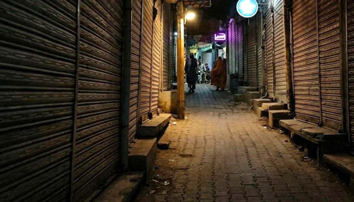وفاقی حکومت کی کفایت شعاری مہم نافذ، مارکیٹیں 9 بجے، ریسٹورنٹس 11 بجے بند، نوٹیفکیشن جاری