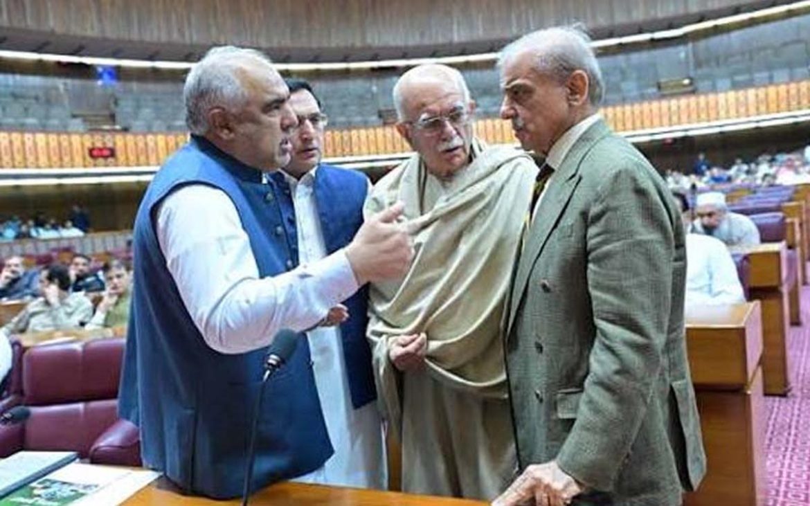 چیف الیکشن کمشنر اور دو ارکان کی تعیناتی کا معاملہ، محمود اچکزئی نے شہبازشریف کے خط کا جواب دیدیا، ذرائع