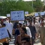 بے امنی، معاشی مشکلات اور ایرانی سرحد سے تجارت کی مبینہ بندش کے خلاف تربت میں احتجاجی مظاہرہ turbat